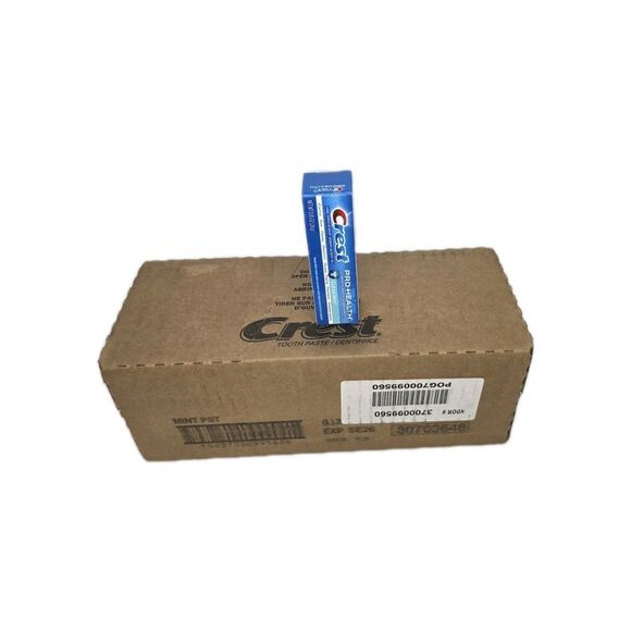 36/PK Crest Pro-Health Clean Mint Toothpaste, Travel Size Bulk Toothpaste .85 oz - Picture 1 of 6